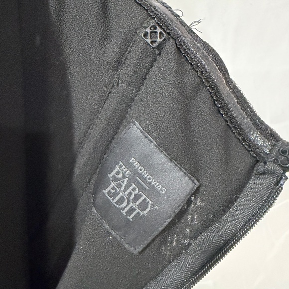 Pronovias Black Strapless Dress with Silver - Atos style 48- Beading size 4 - Picture 10 of 15